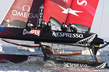he Kiwis sail away with it, with another come from behind win Sunday to take the Fleet Race Championship. 