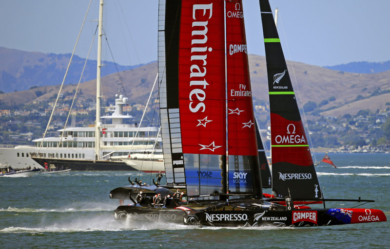 America's Cup 2013 Oracle ETNZ Emirates New Zealand Sailing Boat USA  8x10 Photo 