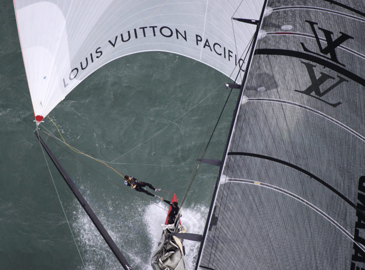 Louis Vuitton Pacific Cup - Race Report: Final Race 1 - from