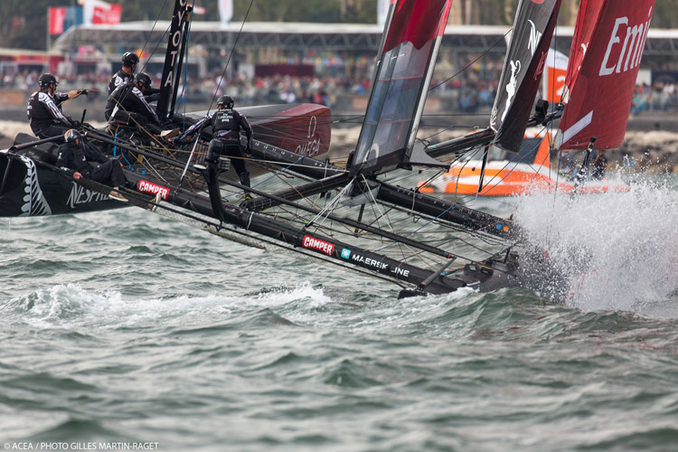 Emirates Team New Zealand won both Fleet Races Saturday.  Photo:2013 ACEA/Gilles Martin-Raget